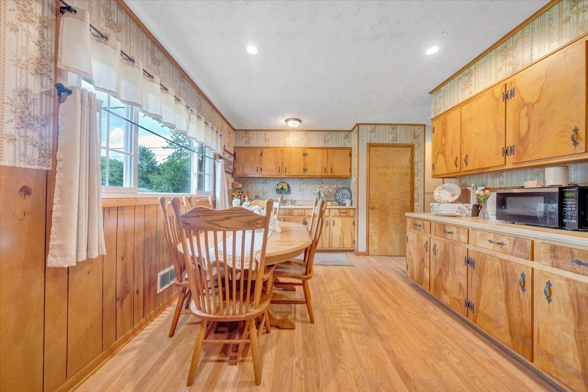 1106 Kanawha ST - Photo 25