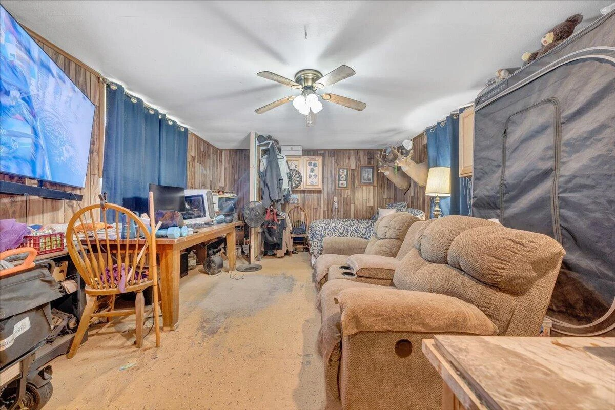 1106 Kanawha ST - Photo 36