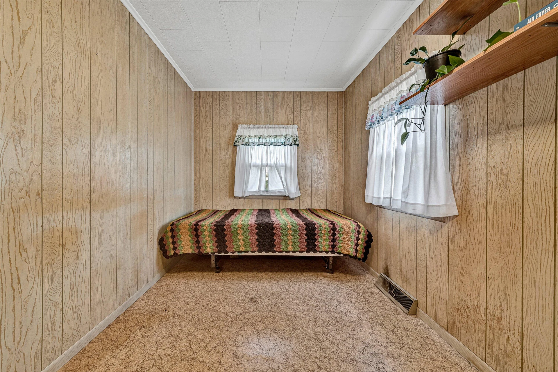 1252 Wheatland RD - Photo 15
