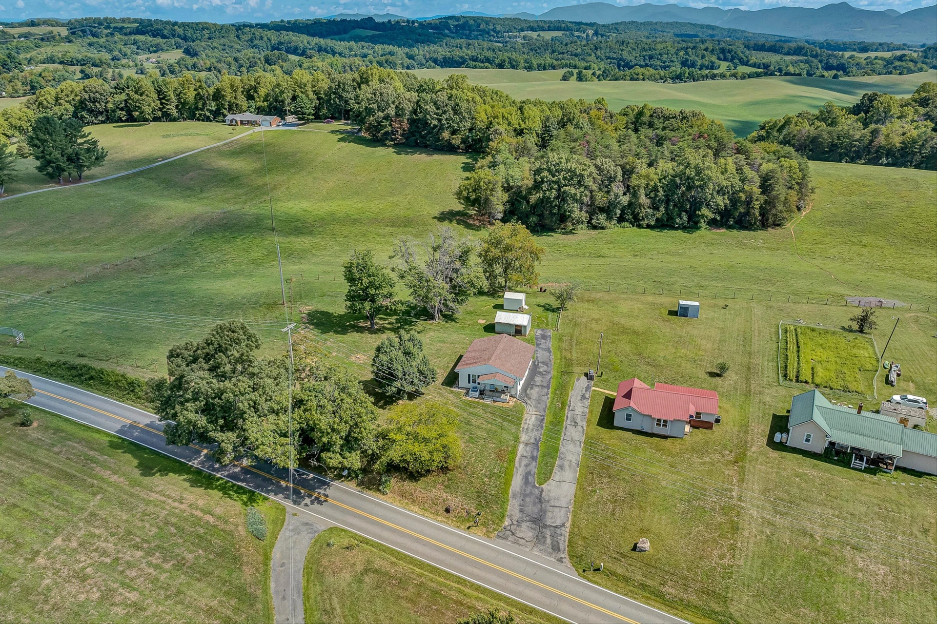 1252 Wheatland RD - Photo 18