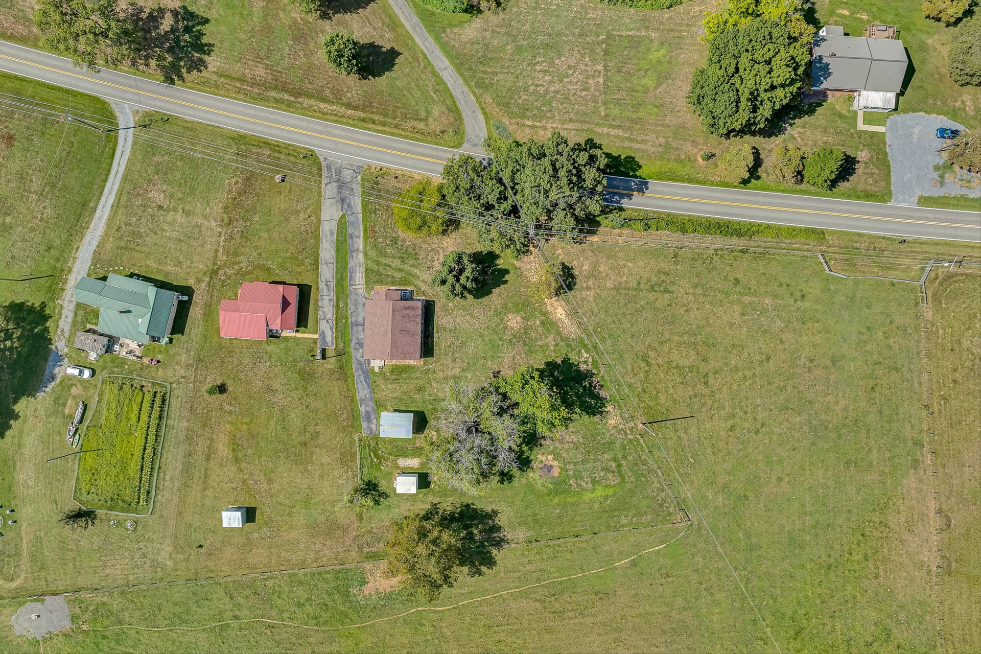 1252 Wheatland RD - Photo 22