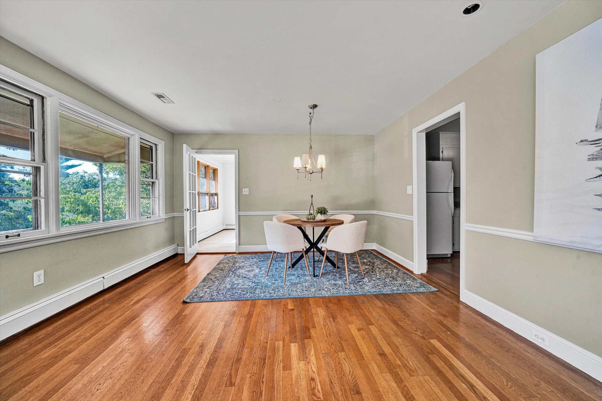1909 Blenheim RD SW - Photo 5
