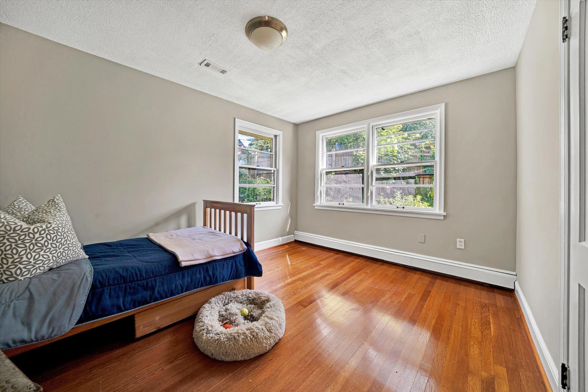 1909 Blenheim RD SW - Photo 24