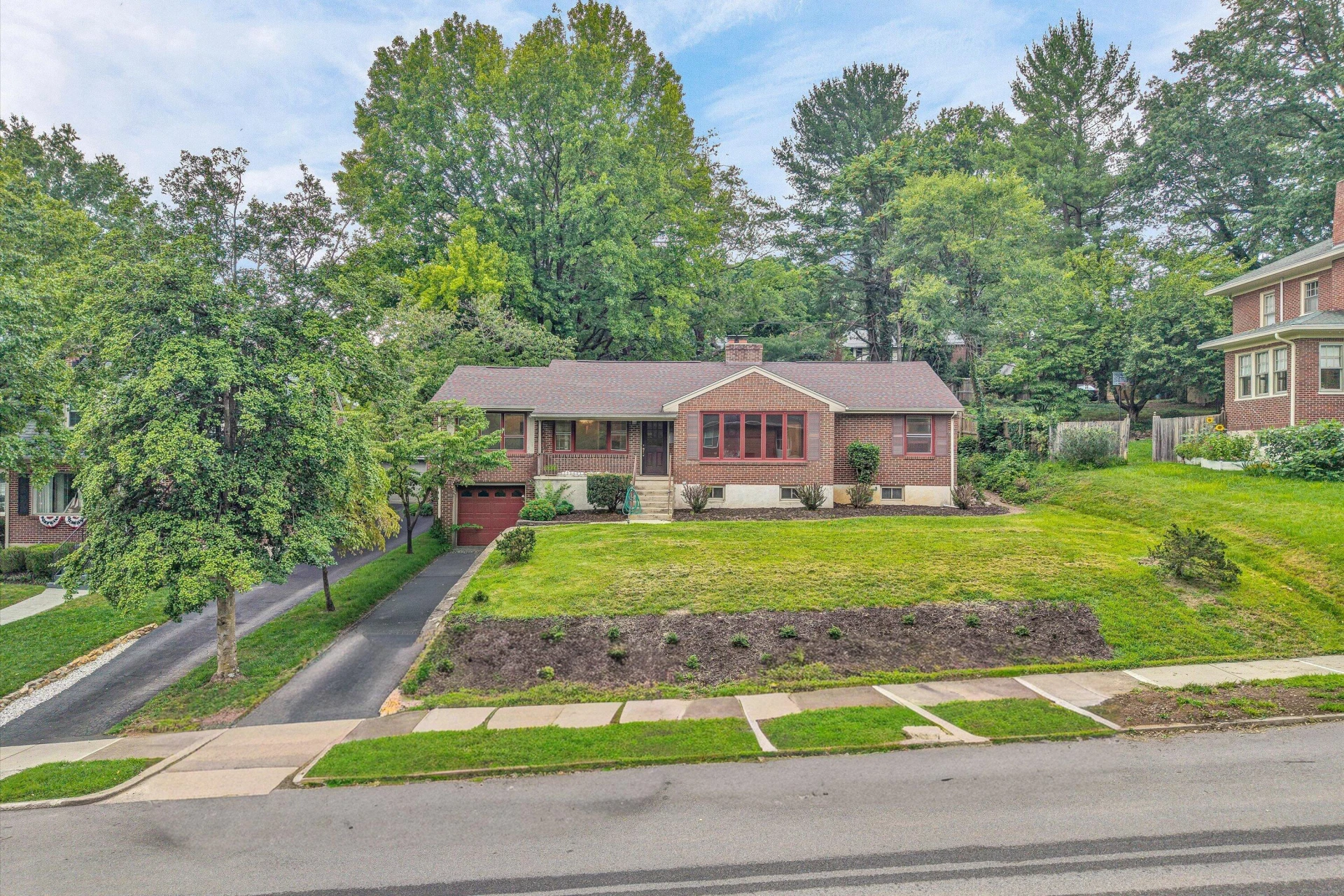 1909 Blenheim RD SW - Photo 35