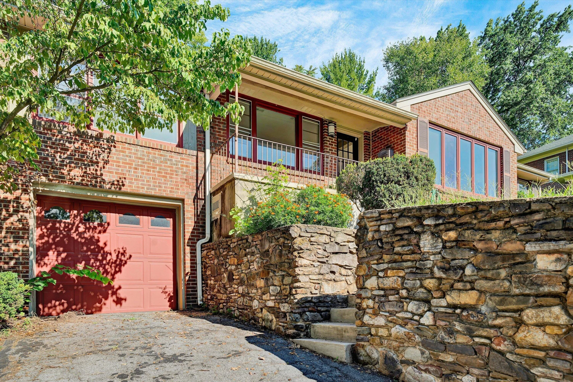 1909 Blenheim RD SW - Photo 41