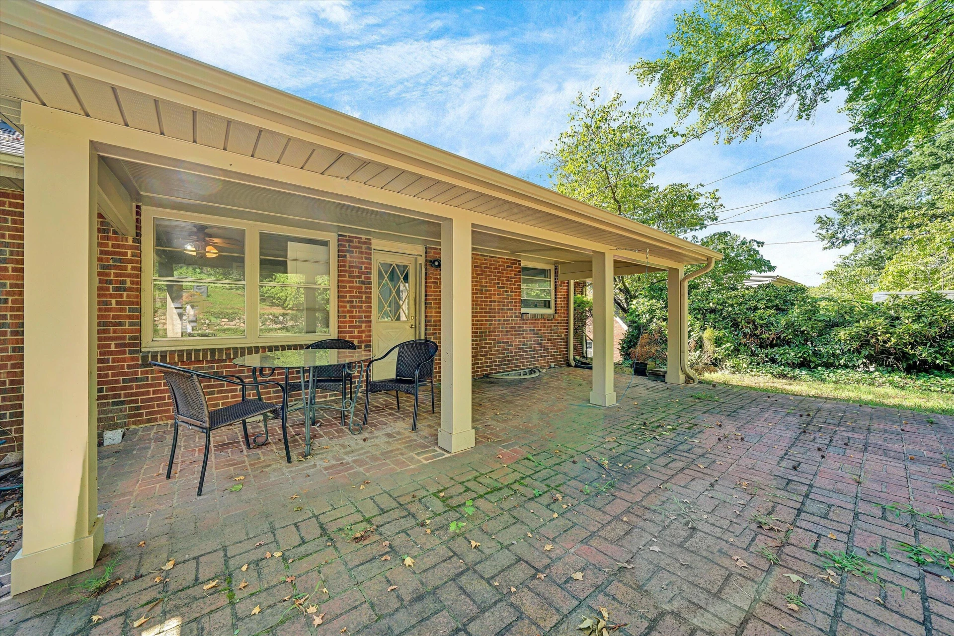 1909 Blenheim RD SW - Photo 42
