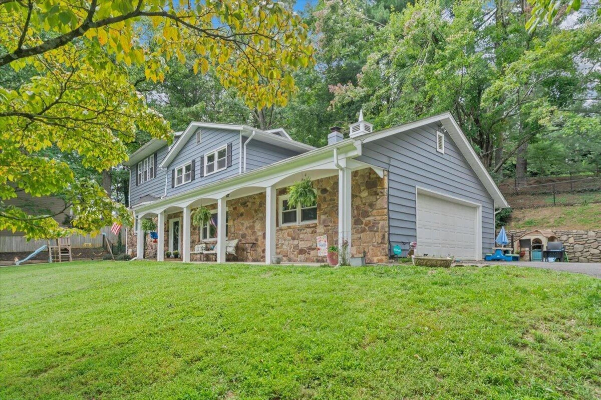 6121 Homewood CIR - Photo 4