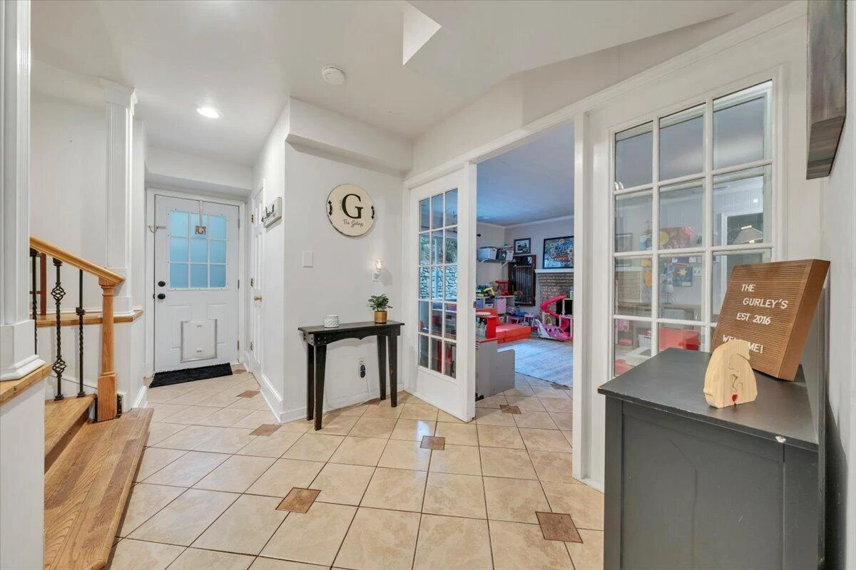 6121 Homewood CIR - Photo 9
