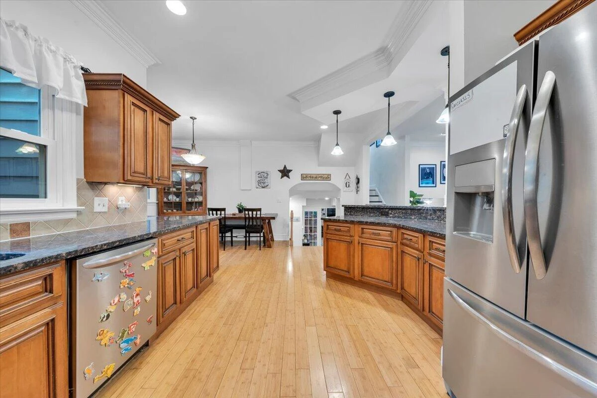 6121 Homewood CIR - Photo 25