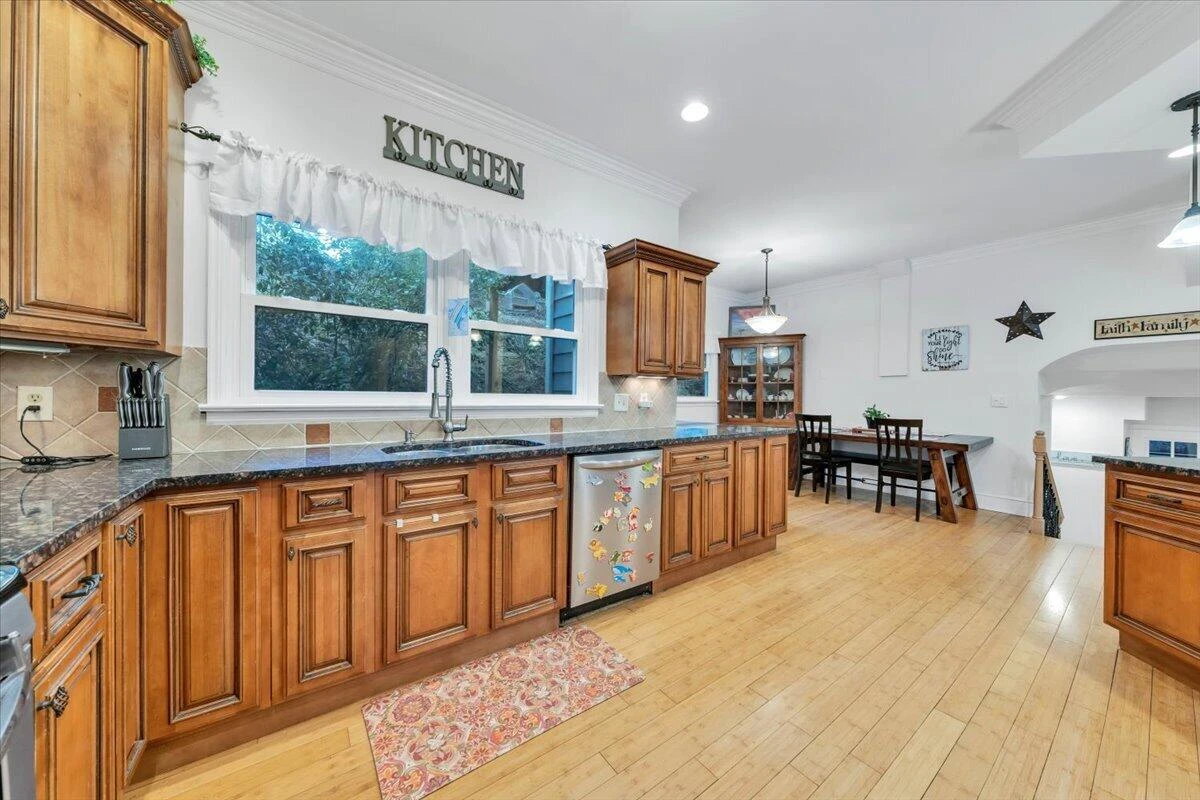 6121 Homewood CIR - Photo 26
