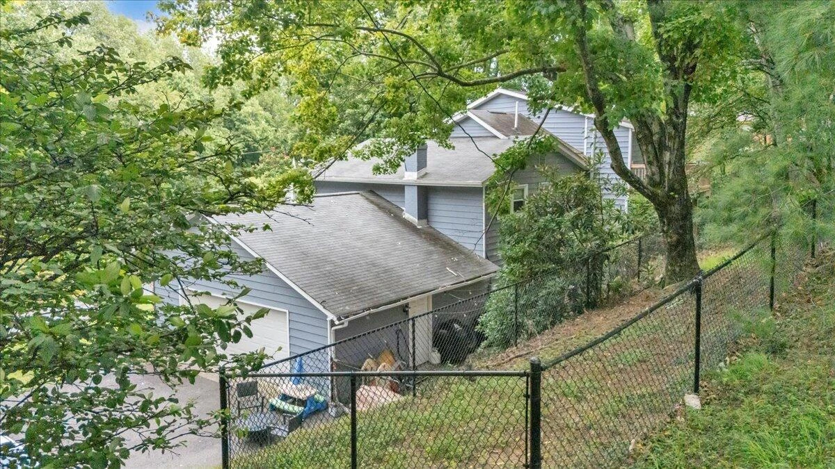 6121 Homewood CIR - Photo 61