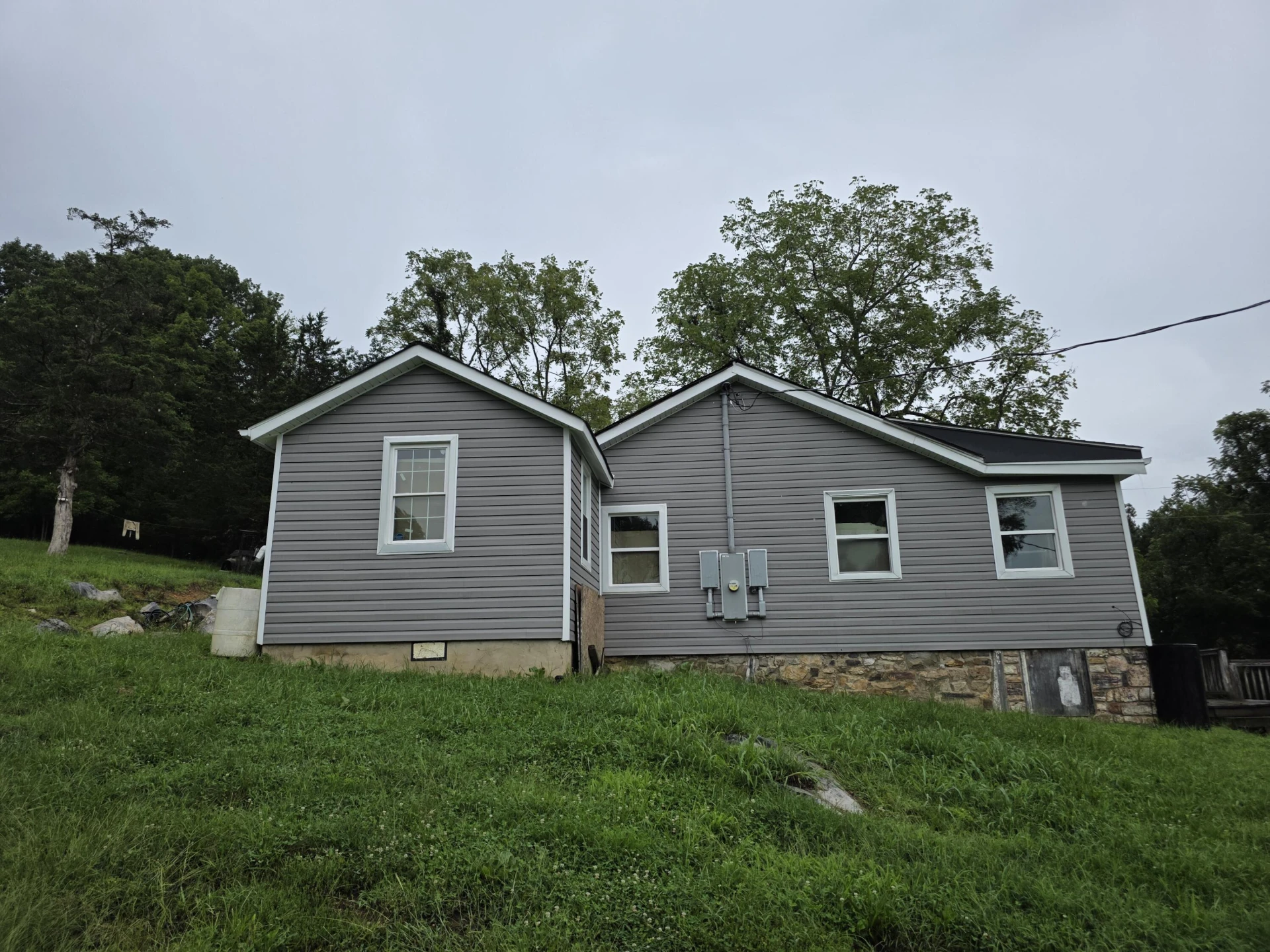6827 Blacksburg RD - Photo 7