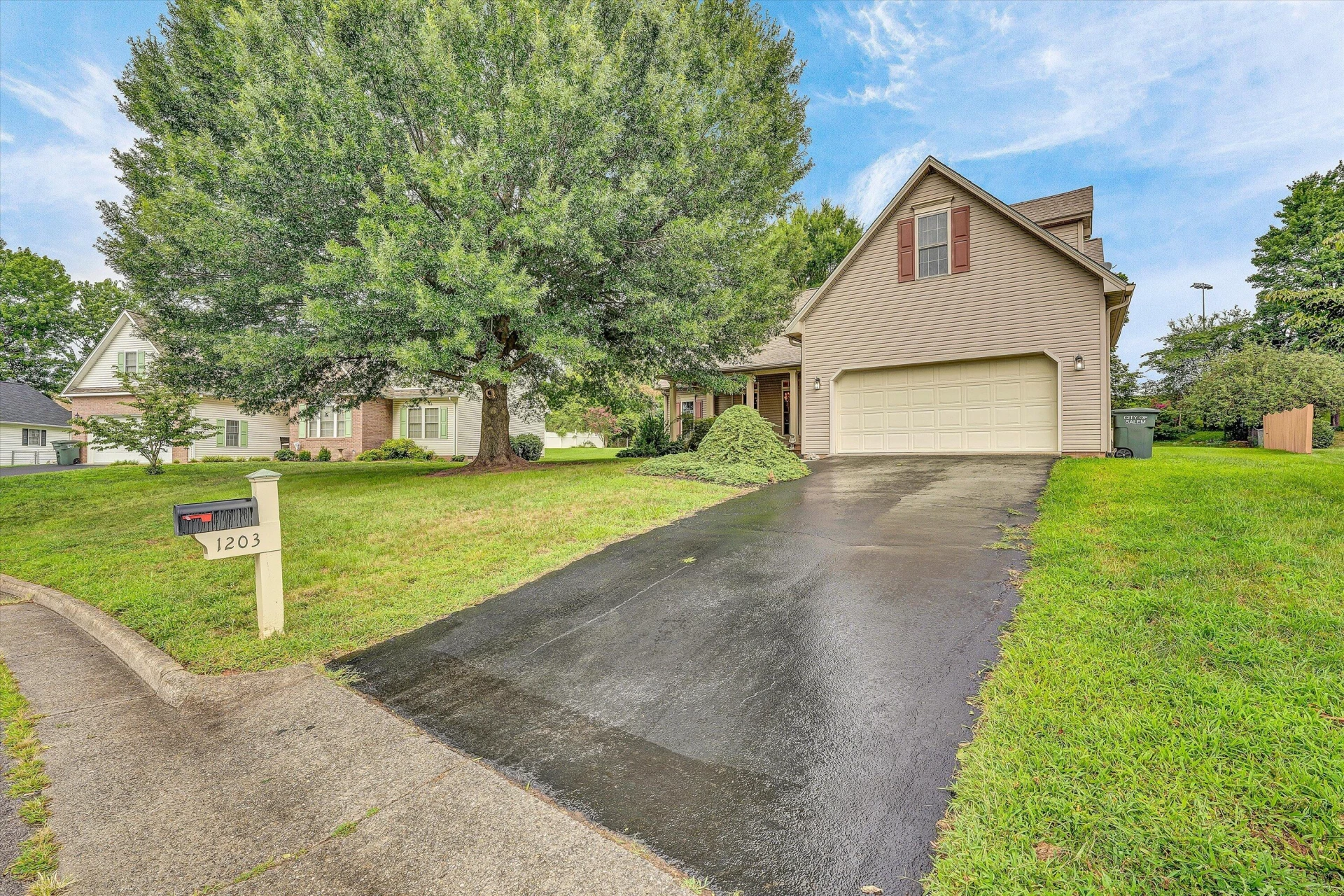 1203 Turner ST - Photo 4
