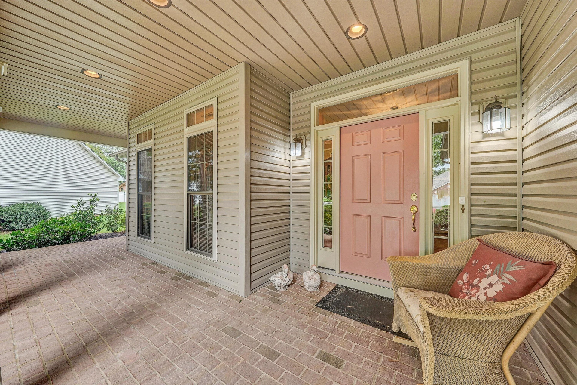 1203 Turner ST - Photo 6