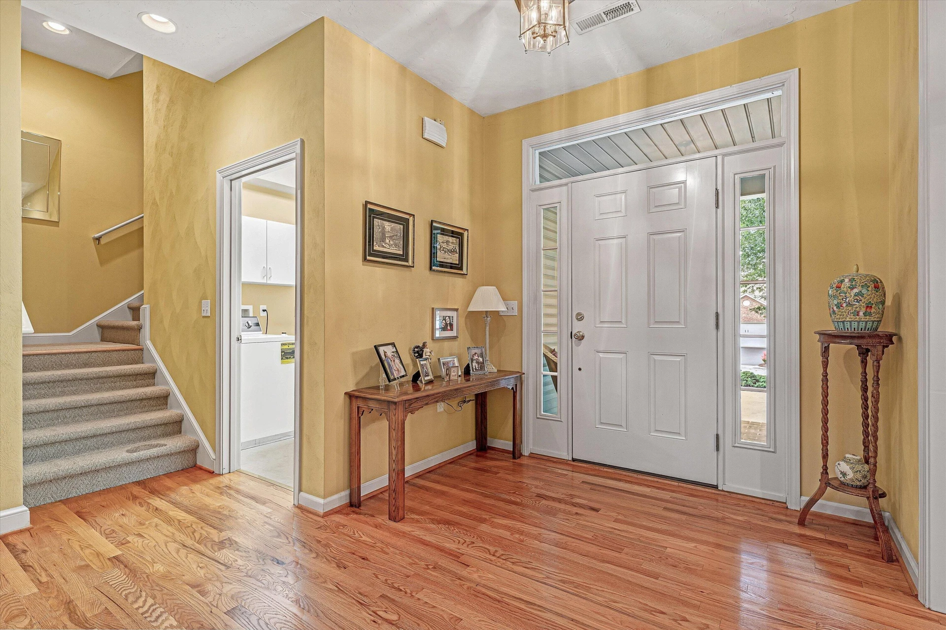 1203 Turner ST - Photo 8