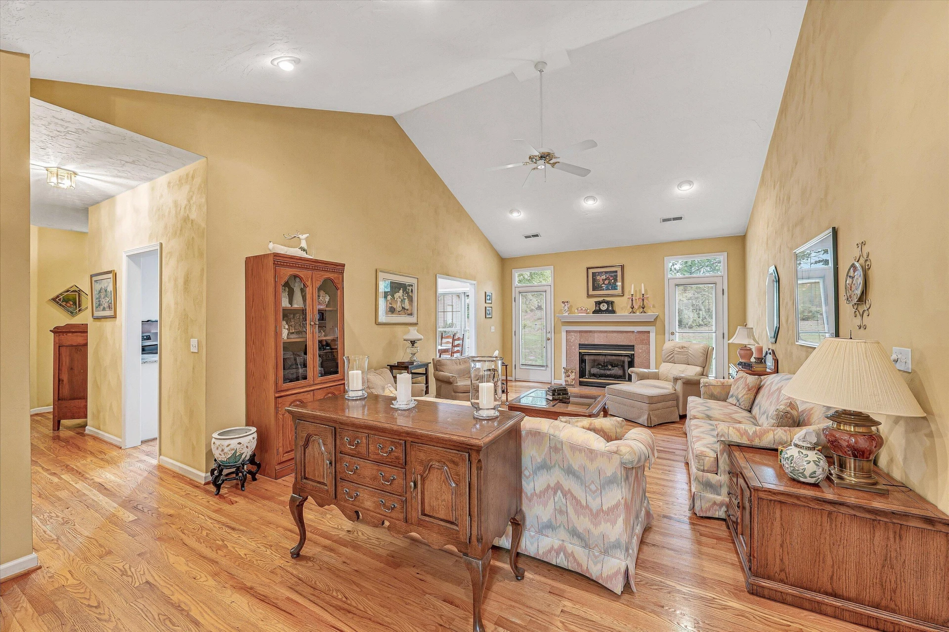 1203 Turner ST - Photo 14