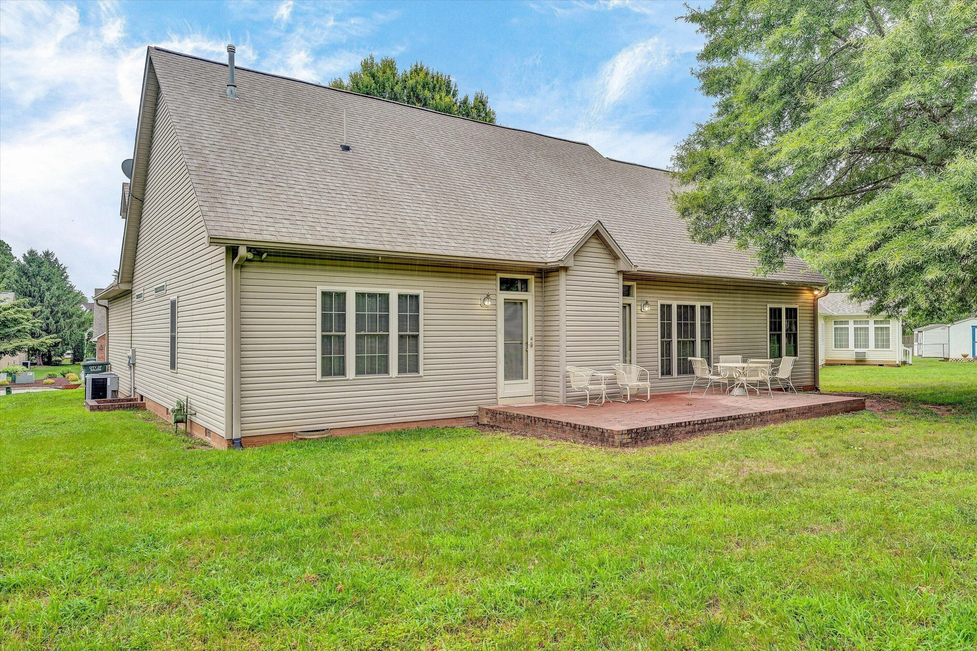 1203 Turner ST - Photo 30