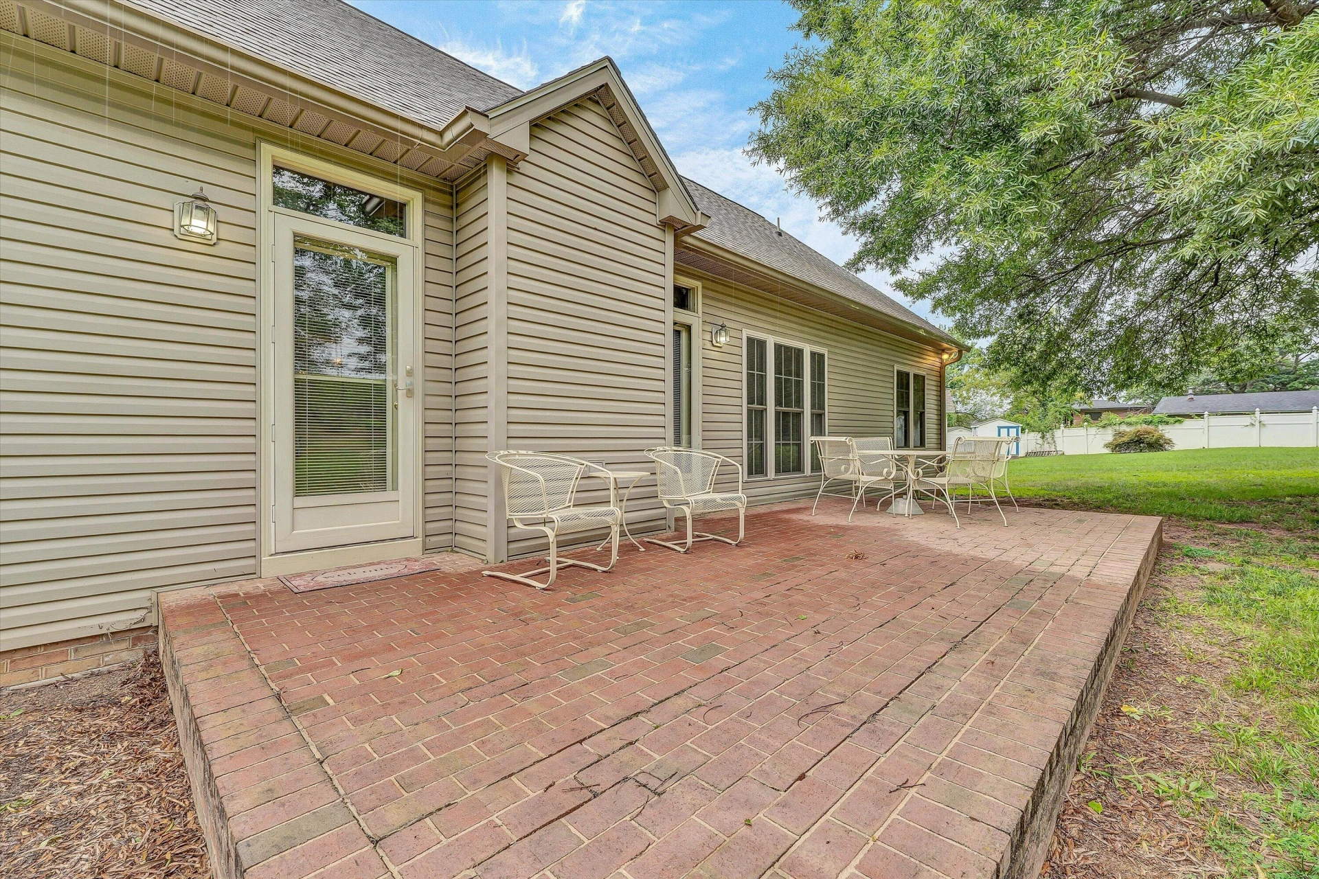 1203 Turner ST - Photo 35