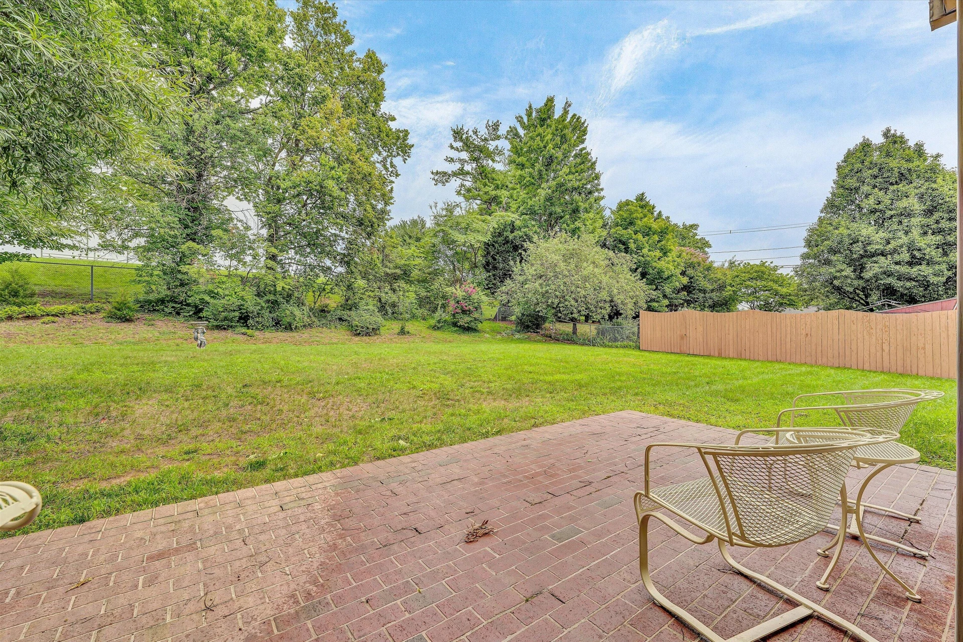 1203 Turner ST - Photo 36