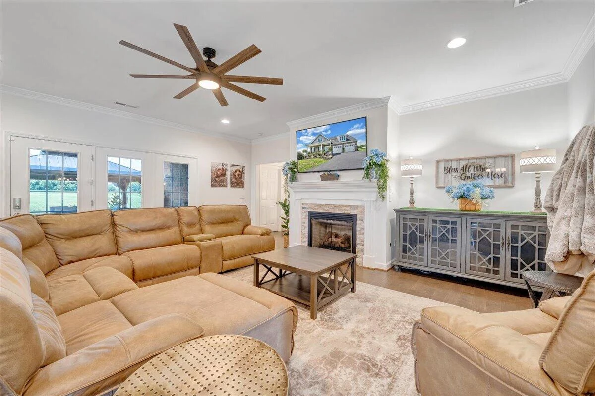 821 Greenfield ST - Photo 17