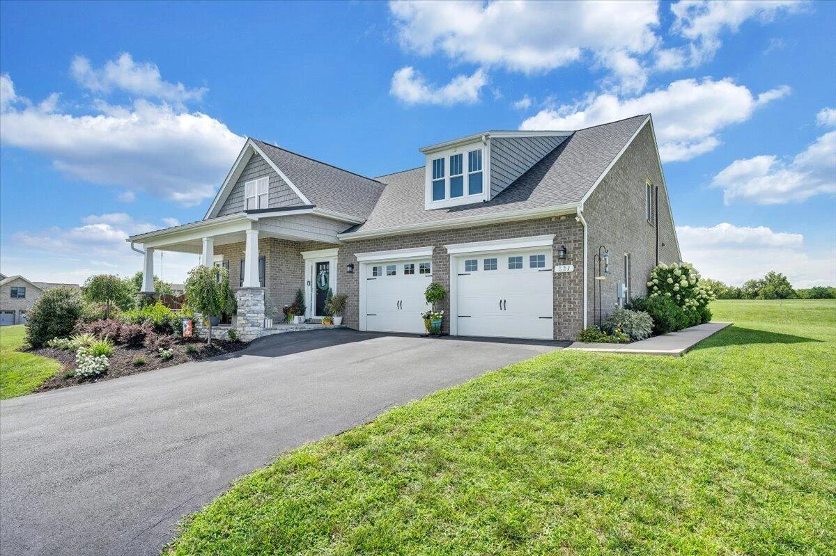 821 Greenfield ST - Photo 45