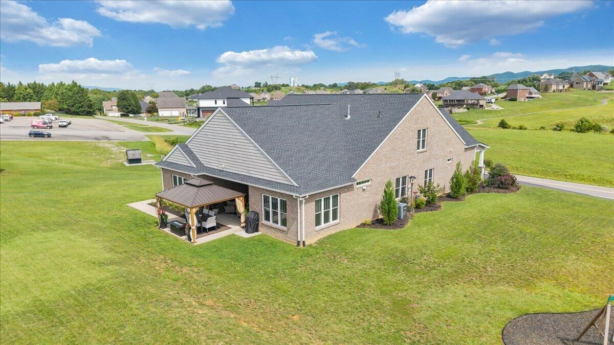 821 Greenfield ST - Photo 73