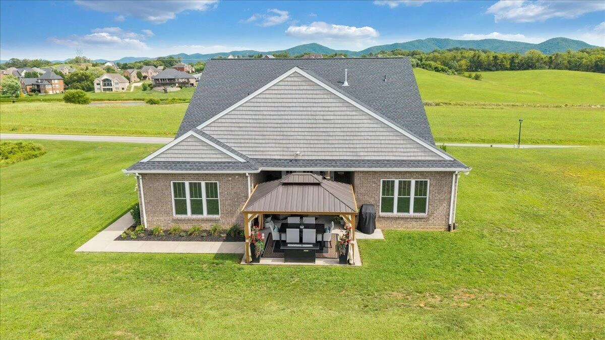 821 Greenfield ST - Photo 74