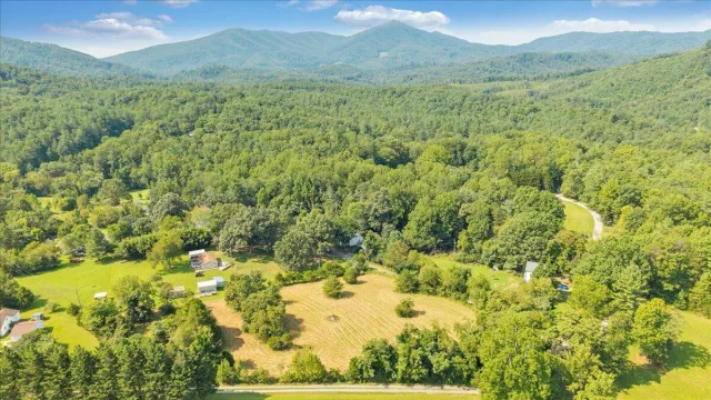 8433 Holly Tree DR, Boones Mill, VA, 24065
