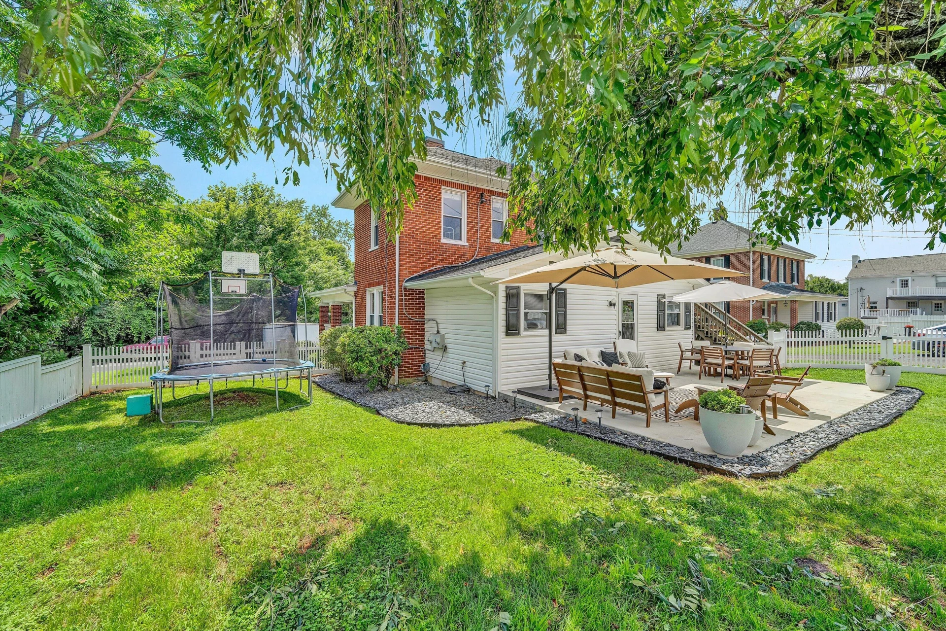 65 HERBERT ST - Photo 7