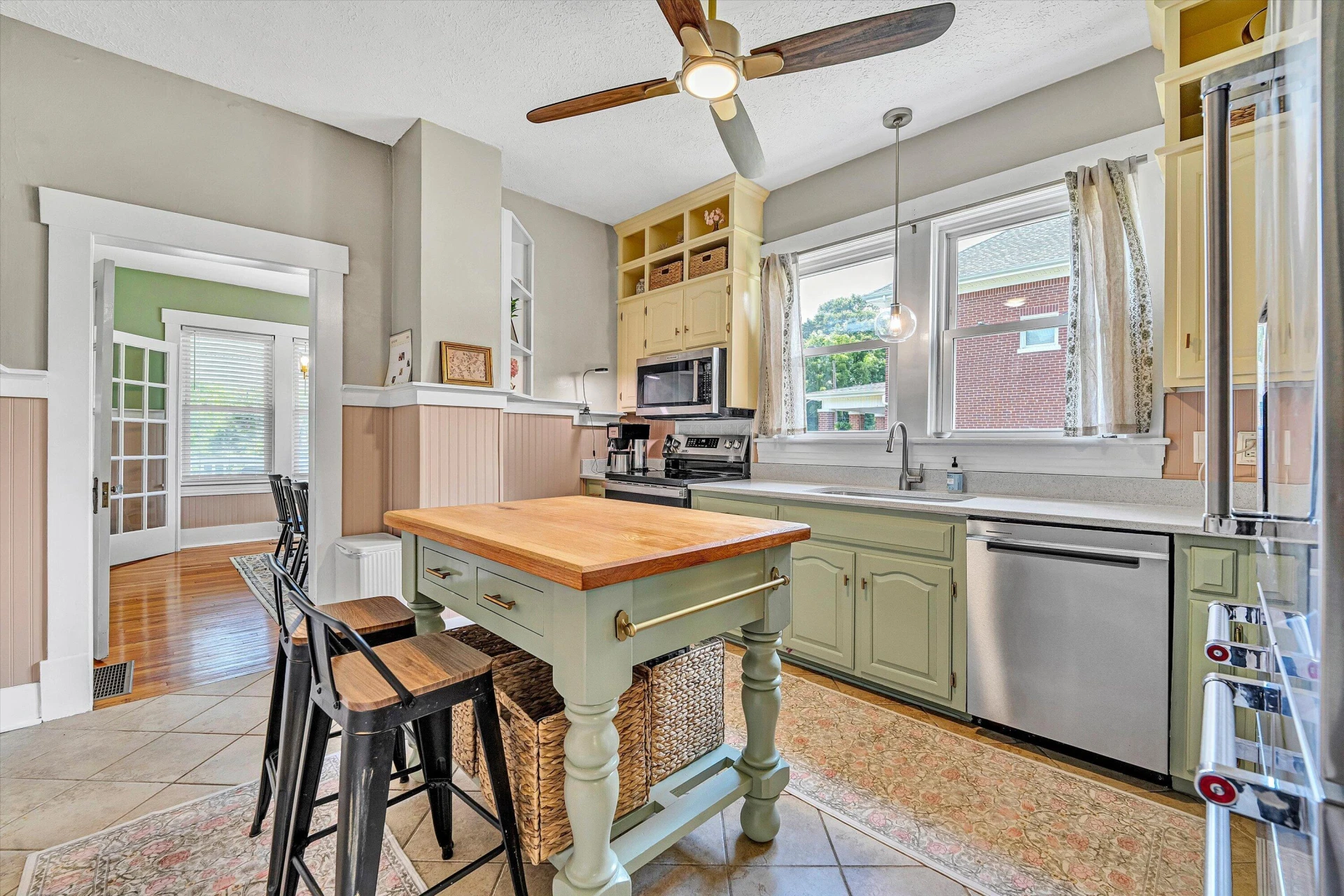 65 HERBERT ST - Photo 11