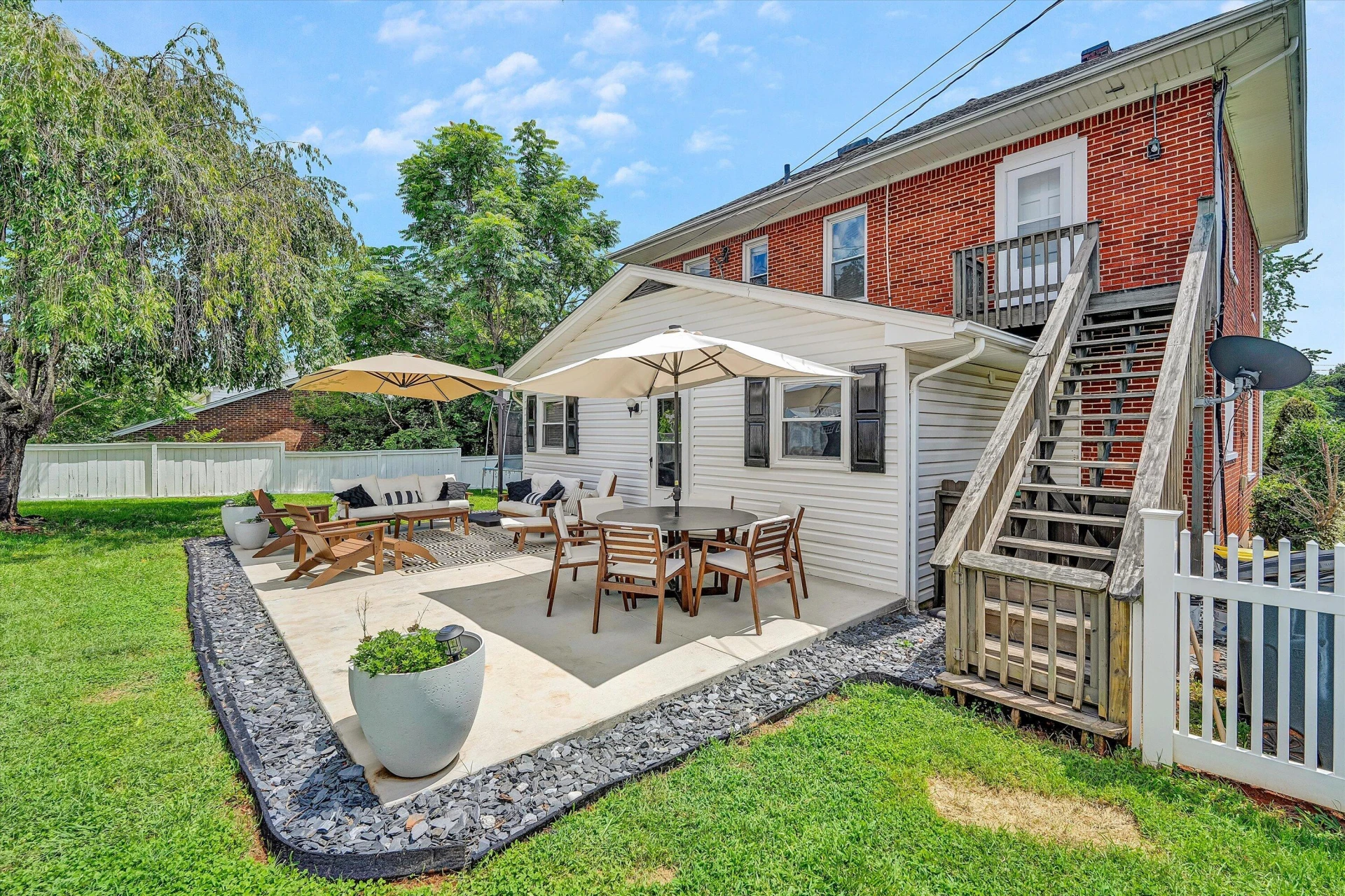65 HERBERT ST - Photo 34