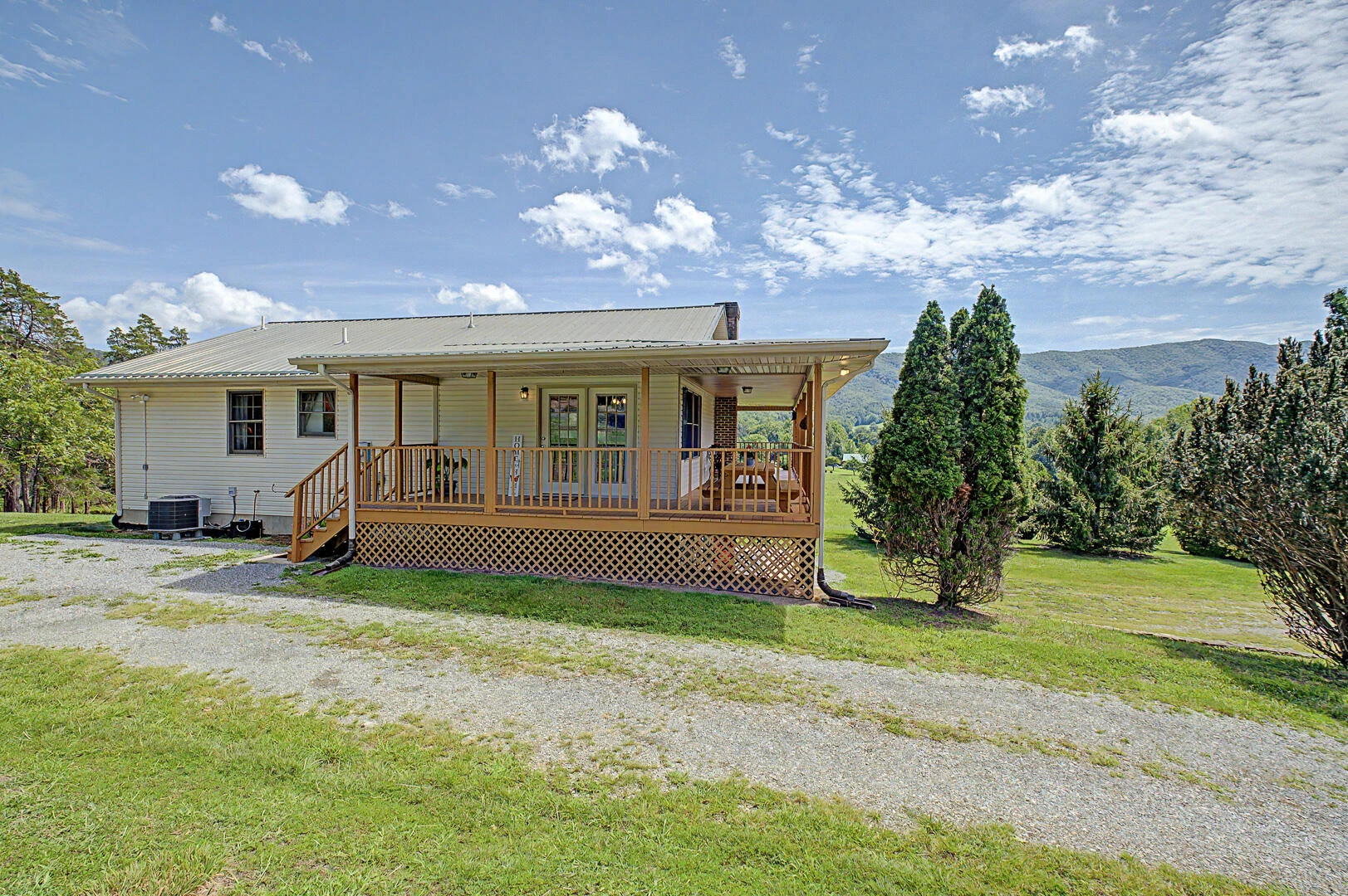 5741 Hall RD - Photo 9