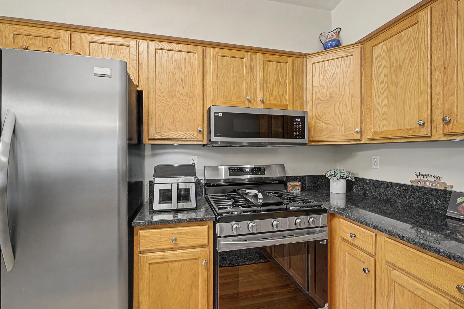 5741 Hall RD - Photo 14