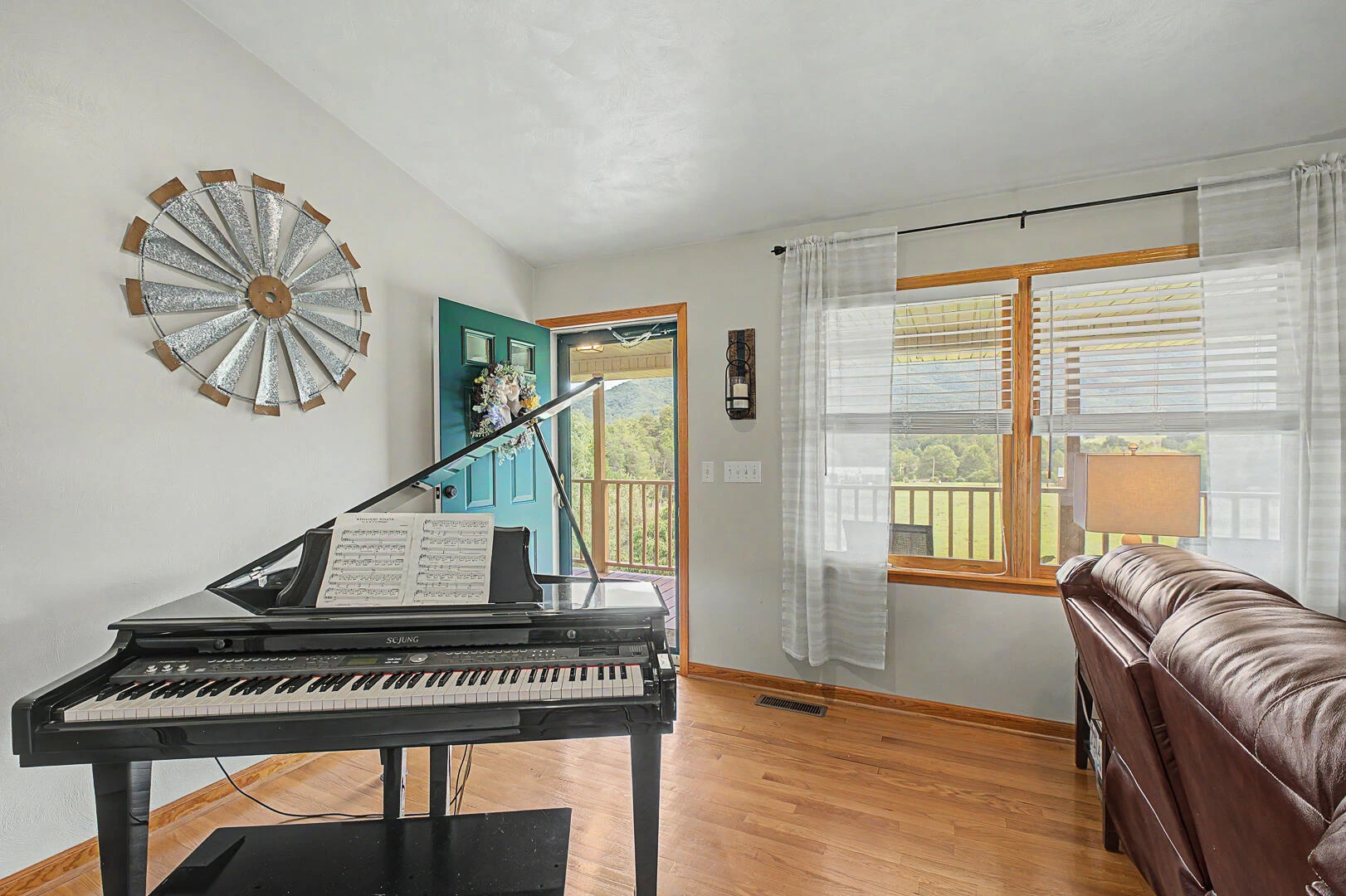 5741 Hall RD - Photo 20
