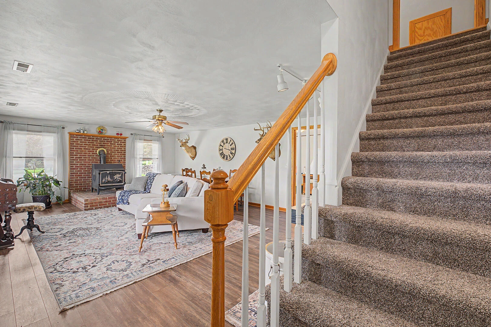 5741 Hall RD - Photo 34