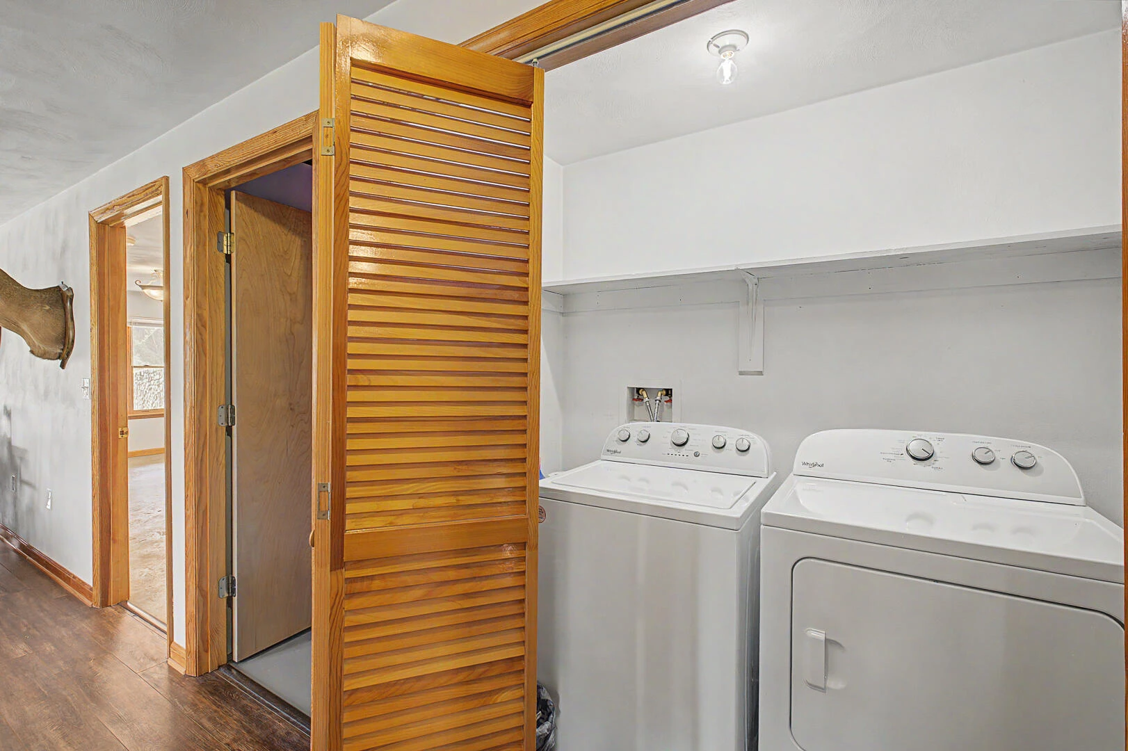 5741 Hall RD - Photo 48