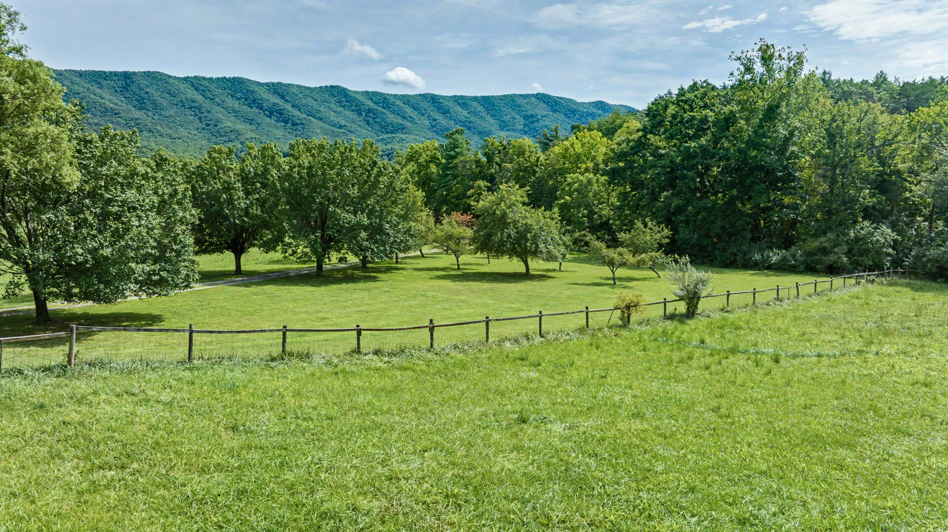 5741 Hall RD - Photo 63