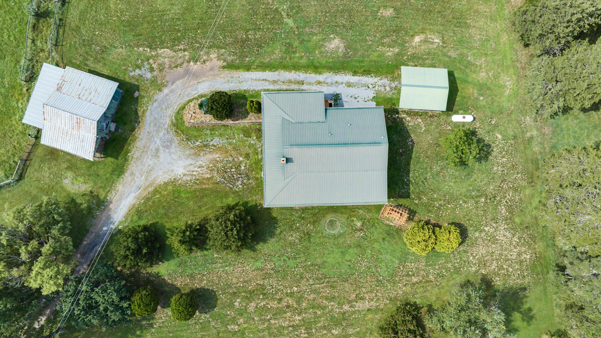 5741 Hall RD - Photo 59