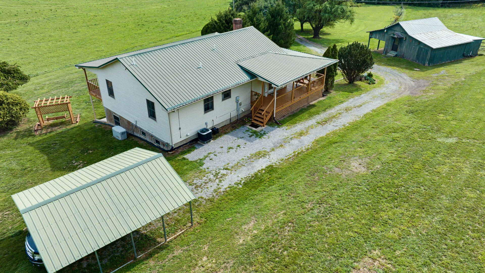 5741 Hall RD - Photo 58