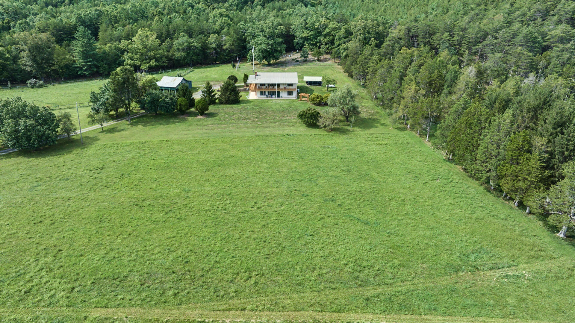 5741 Hall RD - Photo 66
