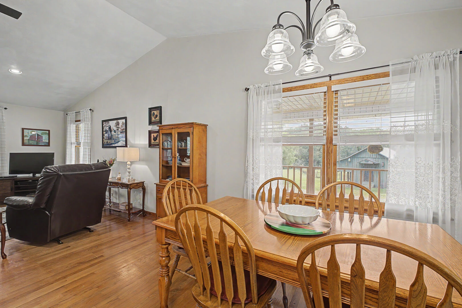 5741 Hall RD - Photo 16