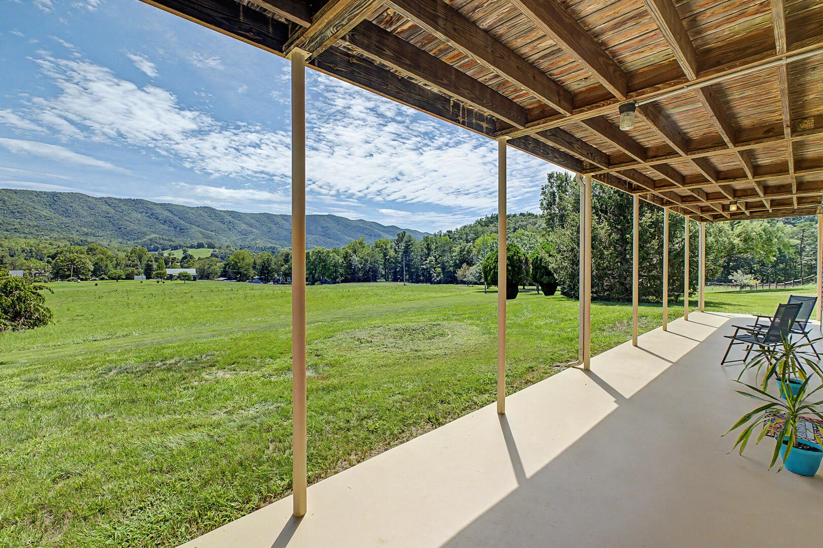 5741 Hall RD - Photo 36
