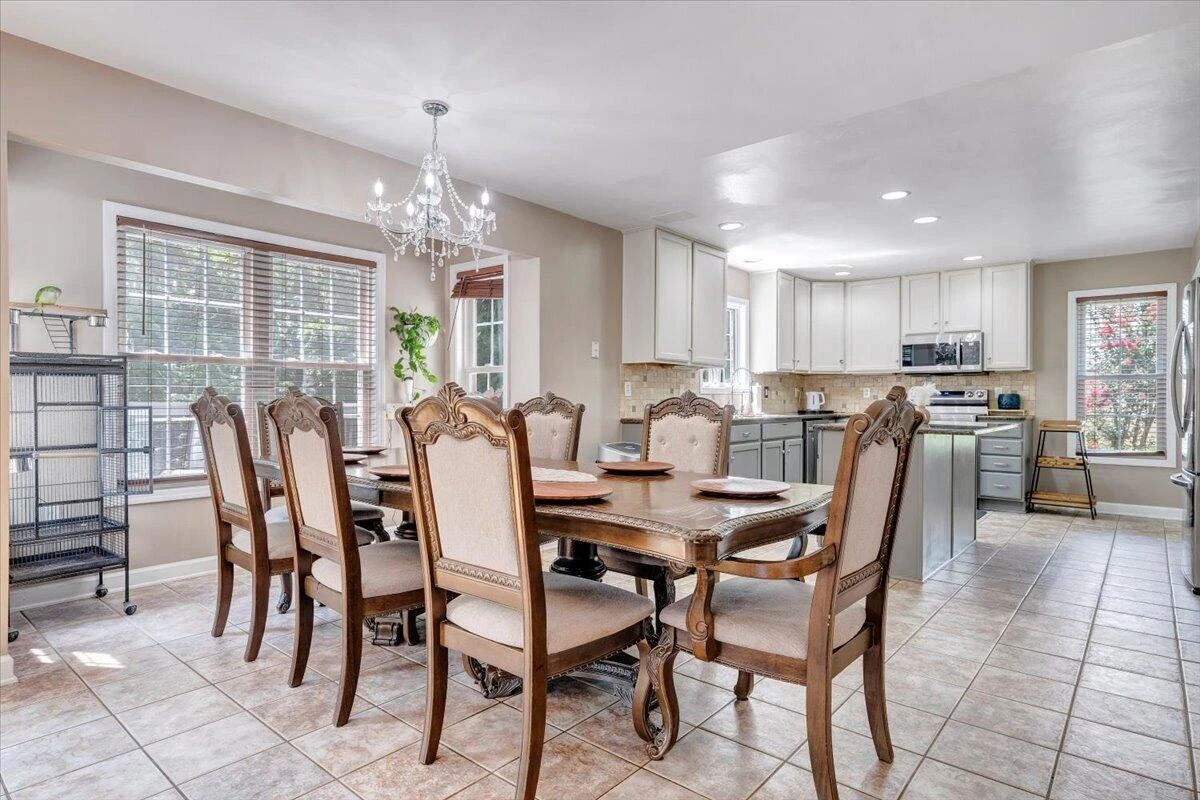 2430 Tyler WAY - Photo 13