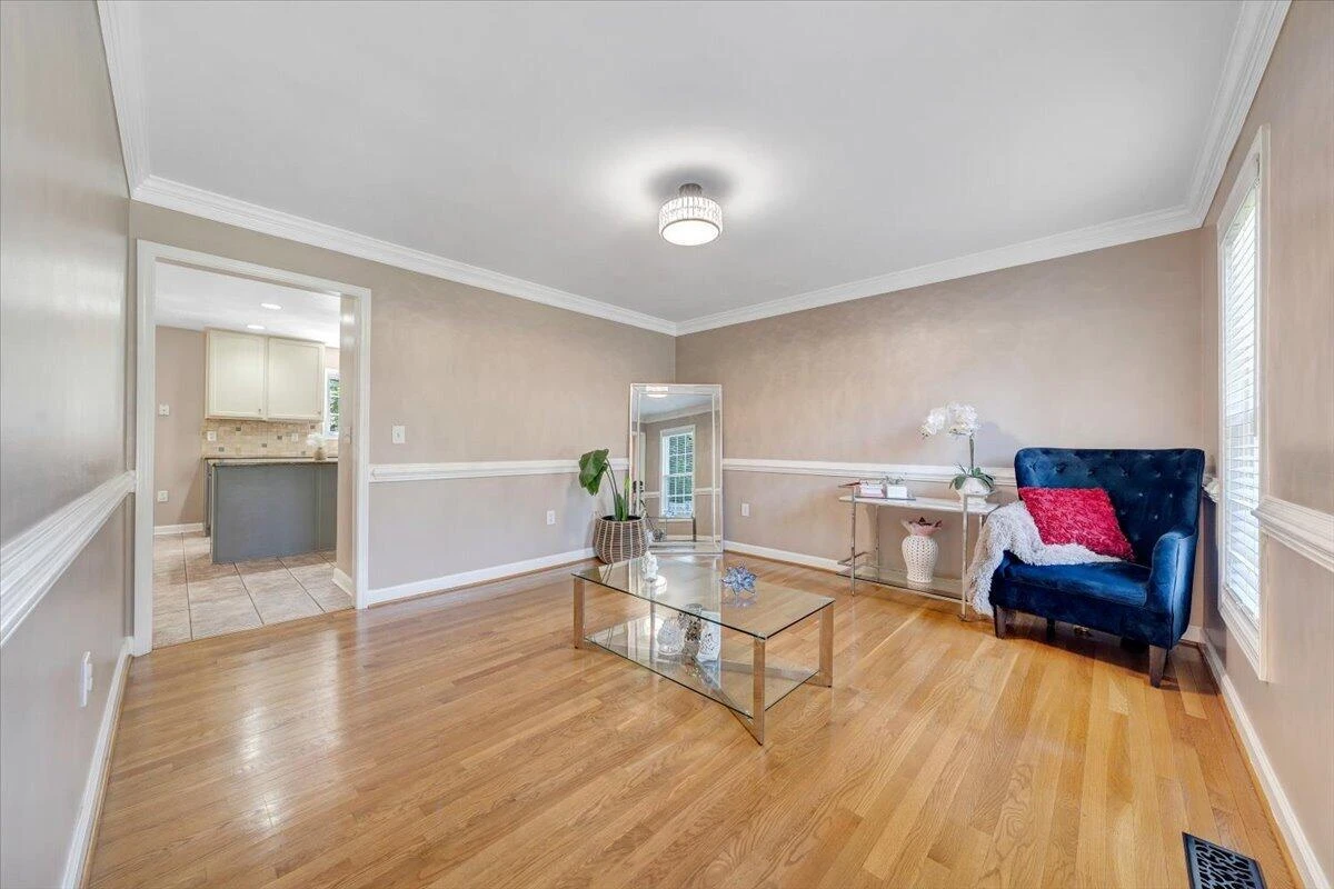 2430 Tyler WAY - Photo 24