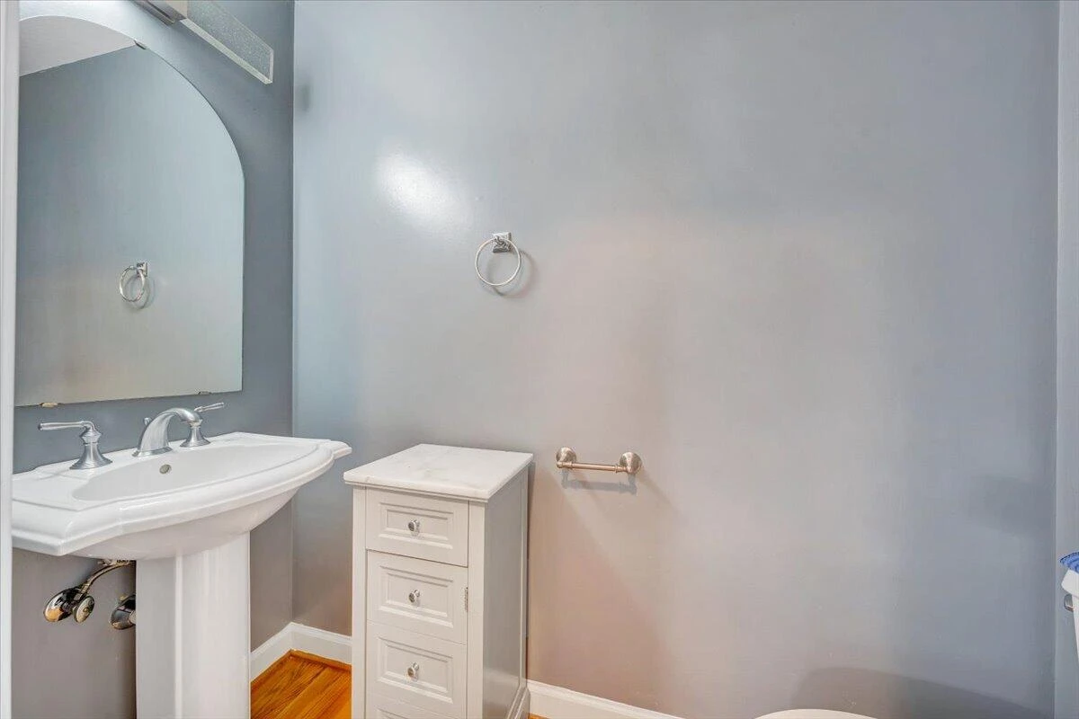 2430 Tyler WAY - Photo 25
