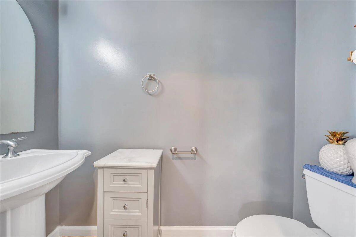 2430 Tyler WAY - Photo 26