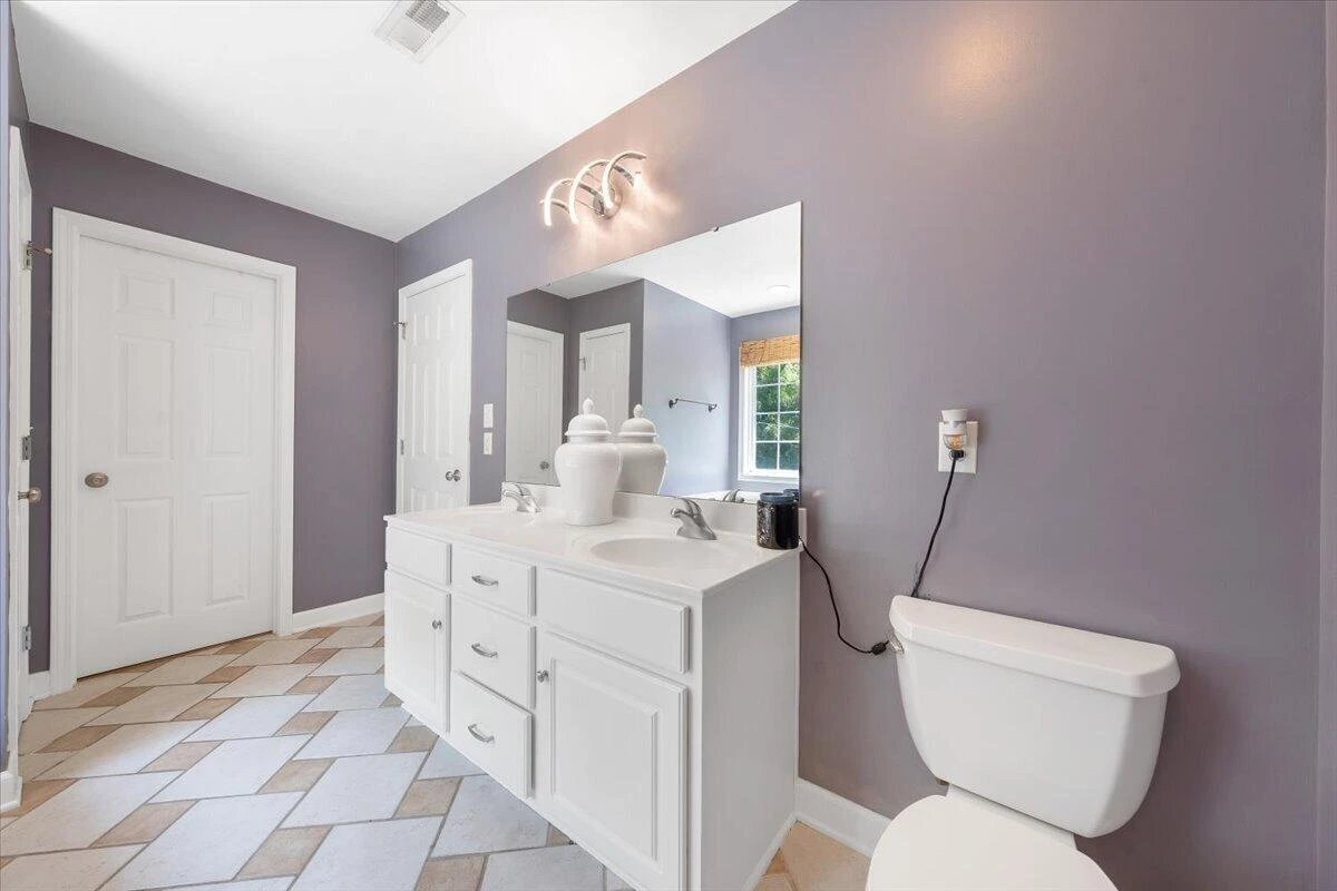 2430 Tyler WAY - Photo 30