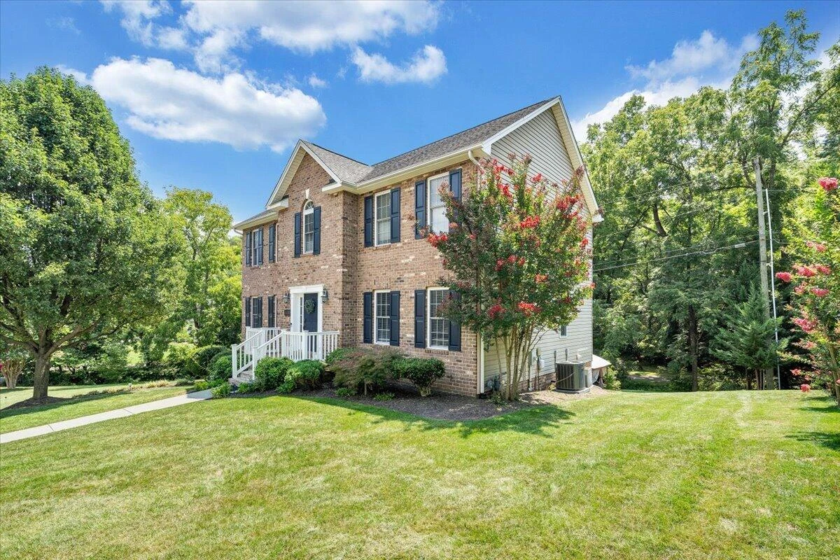 2430 Tyler WAY - Photo 43