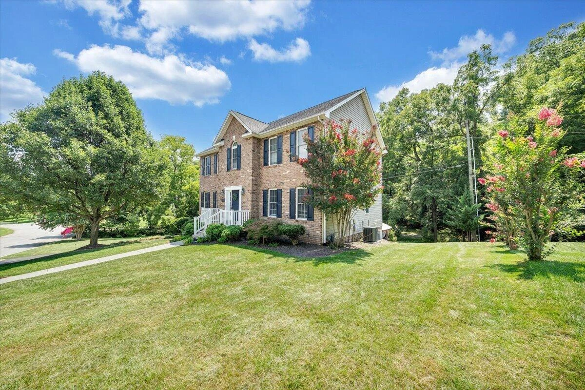 2430 Tyler WAY - Photo 44
