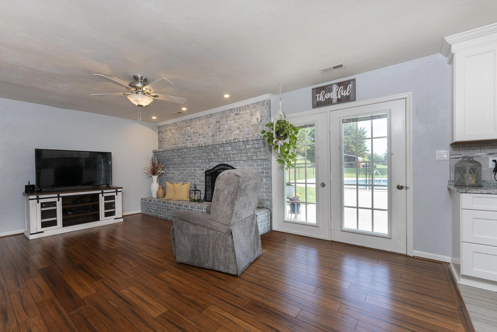 2708 Catawba RD - Photo 15